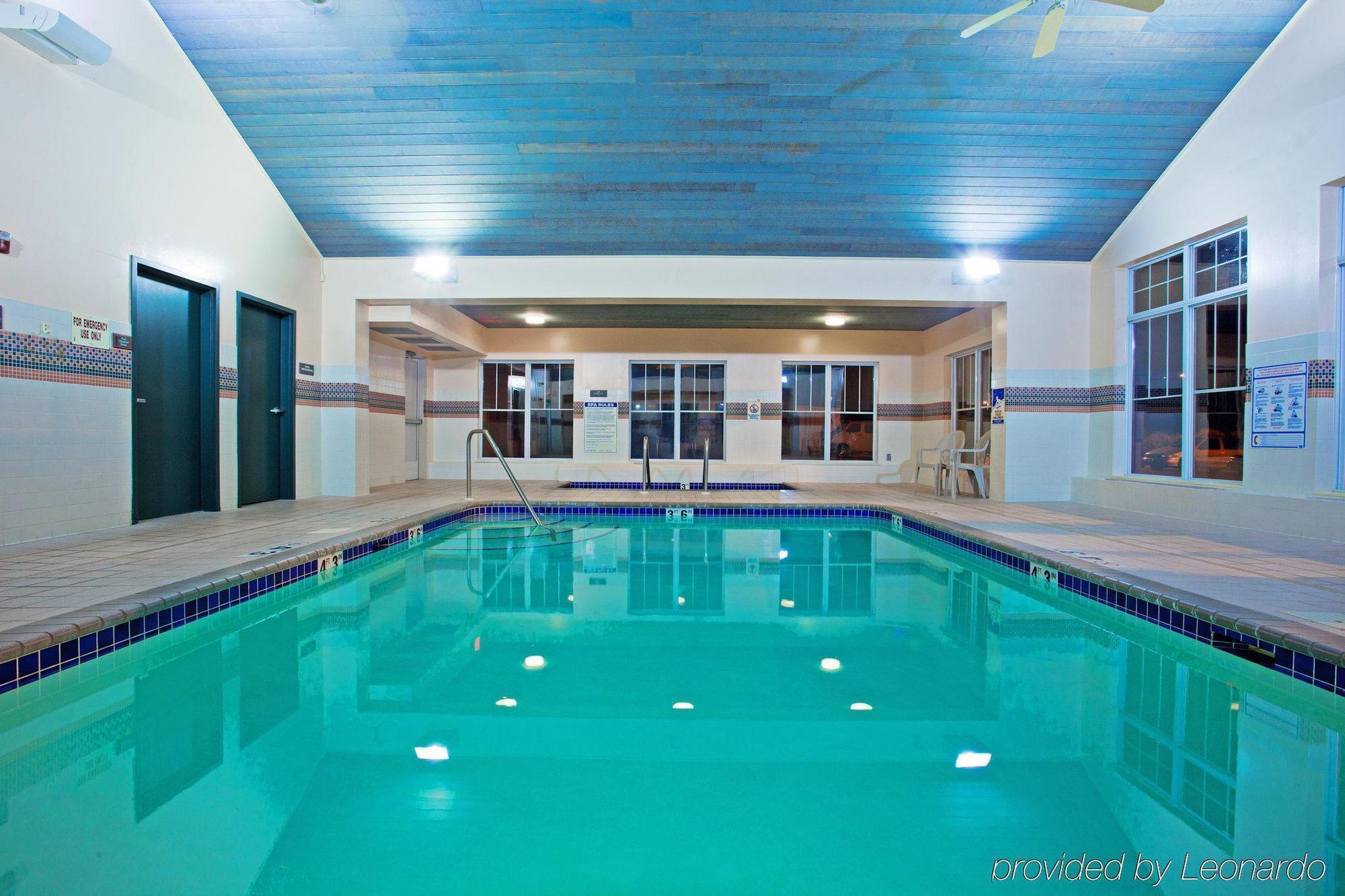 Country Inn & Suites By Radisson, Brooklyn Center, Mn Faciliteiten foto